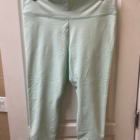 Fabletics - Picture 8 of 11